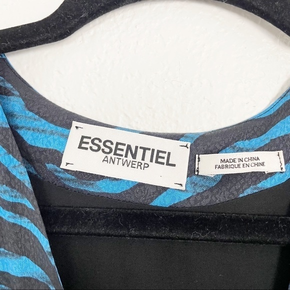 Essentiel Antwerp Wheelbarrow Tiger Print V Neck Dress Blue Mini Size 4 Casual - Picture 8 of 11